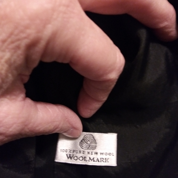 Jacket - Picture 4 of 7